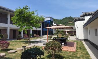 Cuiming Hotel