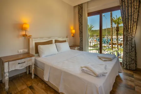 Cennet Life Hotel