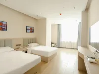 펑신 비즈니스 호텔 (쿠처 보행자 거리) 쿠처 호텔