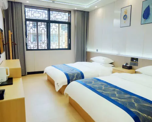 Qingtian Homestay (Border City Chatong Scenic Area) - Parkplatz