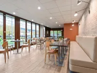 里爾大皇宮舒適公寓城市酒店 里爾酒店
