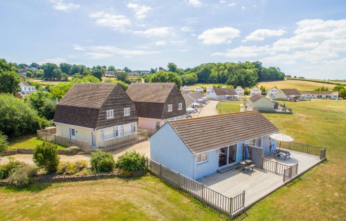 Seaview Holidays - Salterns Village