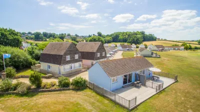 Seaview Holidays - Salterns Village Hotels in Ryde
