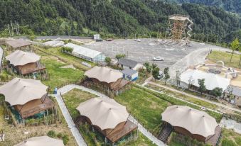 Shan Yin Xi Jiang Rustic Luxury Resort Hotel