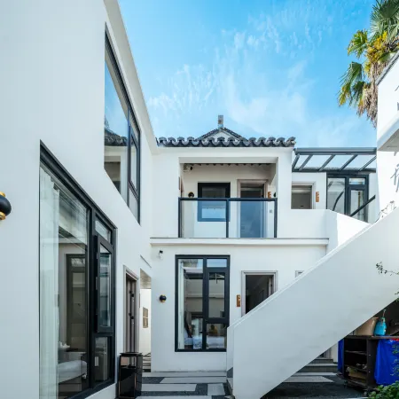DREAM Alley Homestay (Shan Tang Street, Shilu Metro Station, Suzhou)
