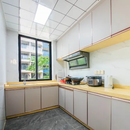 Qutu Holiday Villa (Hailing Island Nimble Gold Coast)