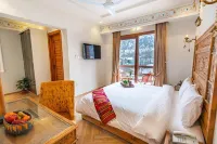 Zen Luxus Hotel a Swat Tehsil