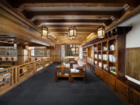 拉加里·雪龍マナーハウスリゾートホテル ラサのホテル