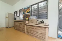 Batu Pahat Sri Jaya Villa 4BR 18pax