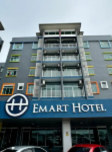 Emart Hotel (Riam) Hotels near Petroleum Museum, Miri, Sarawak.