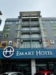 Emart Hotel (Riam)
