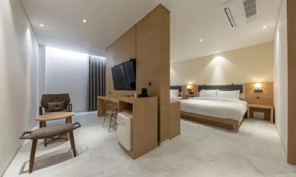 Daisy Hotel Changwon