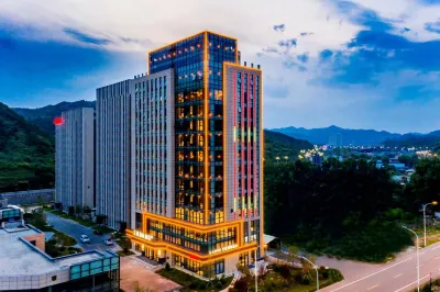 Lan Ou International hotel Hoteller i 
