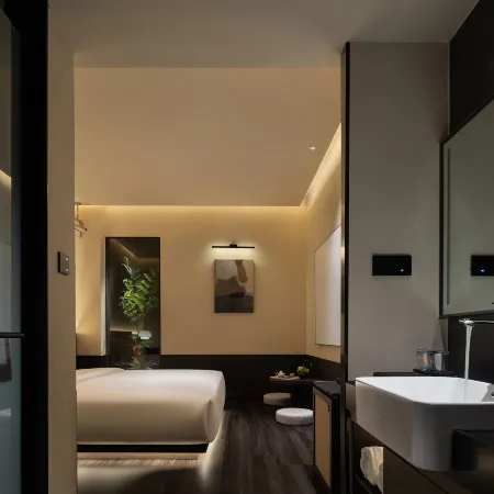 Yumanju Hotel (Guangzhou TaiKoo Hui Tianhe Stadium Flagship Store) Отели рядом с достопримечательностью «Тянхэ»