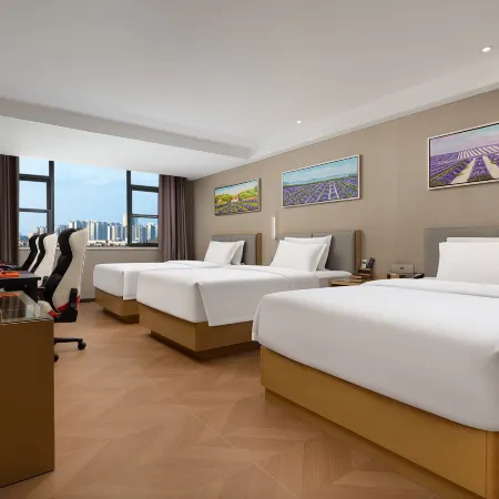 Xingyu E-Sports Hotel (Wuling Pedestrian Street)