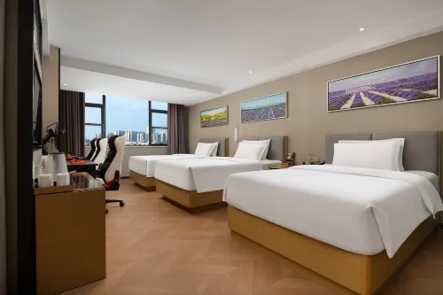 Xingyu E-Sports Hotel (Wuling Pedestrian Street)