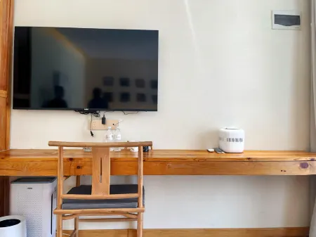 Shanshanerchuan Homestay Отели в г. Линчуань