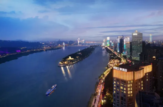 FUNGEE X Hotel (Xiangjiang Middle Road, Bishahu (Youth Square) Station, Changsha) Отели рядом с достопримечательностью «Shici Stele»