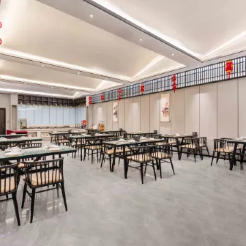 Moshang Qingju Hotel (Pingdingshan Station Zhongjun World City)