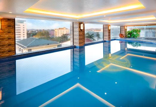 탄 리크 로얄 부티크 호텔 조식 뷔페