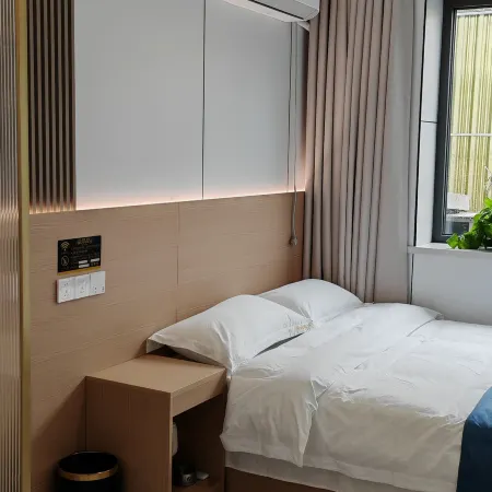 Luobei Baoquanling Shangcheng Express Hotel