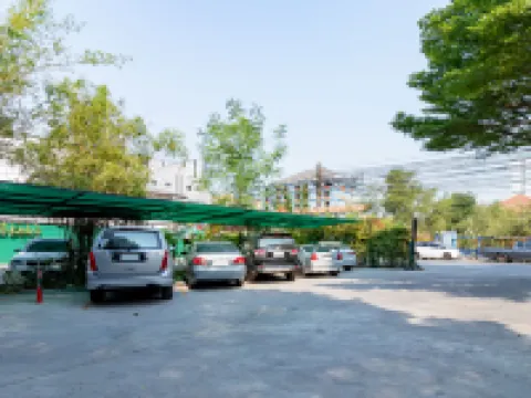 โรงแรมเดอะปาล์ม The Palm Hotel Salaya โรงแรมในอำเภอ พุทธมณฑล