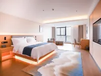 IN-OUT-IN PLAZA Hotels near Yunnan Technology and Business University