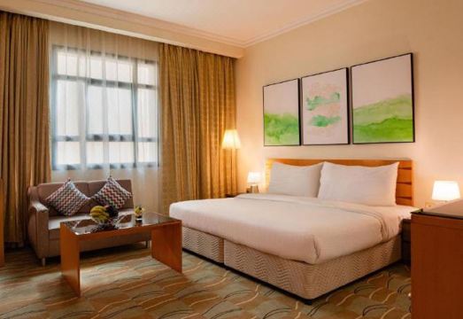 스위스-벨린 도하 객실