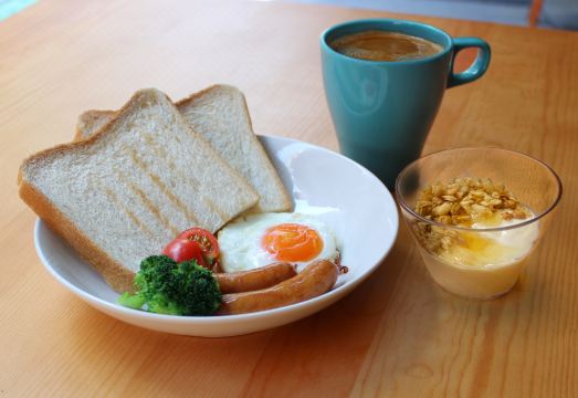 이마노 도쿄 호스텔 도미토리룸 내부