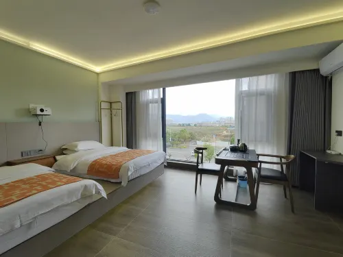 Yuchen Fashion Hotel