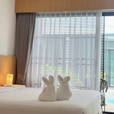 Xen Pool Access Отели рядом с достопримечательностью «Aussie Divers Phuket»