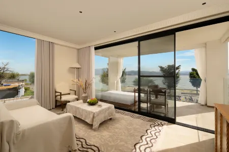 Azure Shore at the Sea | 180° Panoramic Sunrise Seaview Designer ...