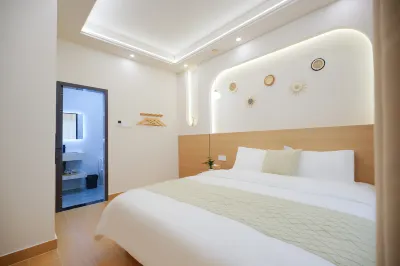 Manchao Mountain Lodge Boutique Homestay Hotels near Nanwan Monkey Islet