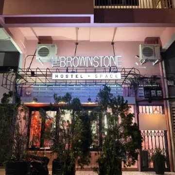 The Brownstone Hostel & Space