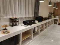 Shangyi Hotel (Xinxiang County Central Avenue) Hotels in Xinxiang County