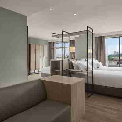 AC Hotel by Marriott Puchong Rooms