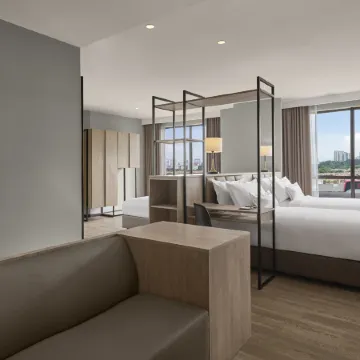 AC Hotel by Marriott Puchong Отели рядом с достопримечательностью «Тематический парк Sunway Lagoon»