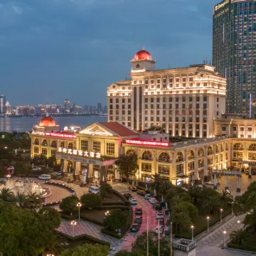 nanchang Trilec International Hotel Hotels near Qiushui Square