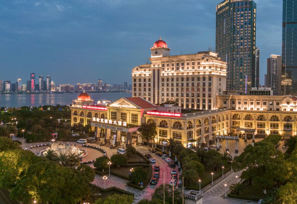 hotel overview picture