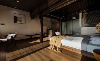 Dali Xiaoqi Rihe Full Scenic Homestay (Erdian)