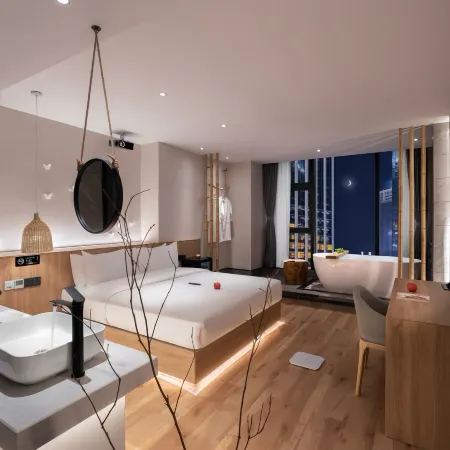 Zaixu Manju (Zunyi Xinpu Linda Food City)