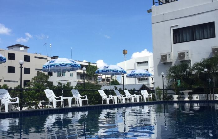 โรงแรม ชาดา เวอแรนด้า