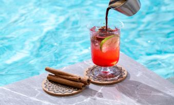 Liberty Hotel at Kunming Railway Station North Square & Huancheng South Rd Metro Station