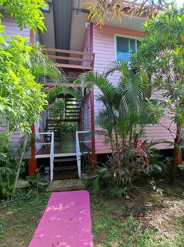 รูปภาพของบ้านร้อยป่าเดอะรีสอร์ท