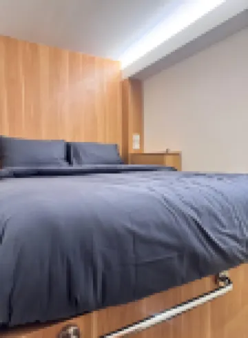 ALTHIA CAPSULE QUARTERS