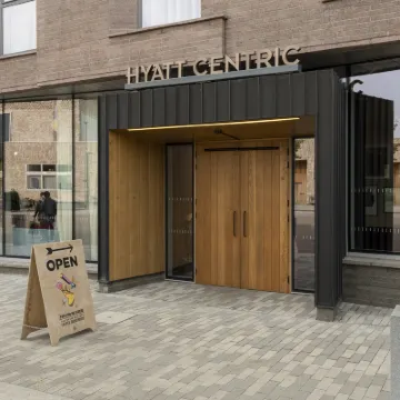 劍橋凱悅尚萃飯店 嘆息橋附近的飯店