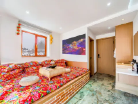 Biluo Star River Homestay Hotels in Hailin