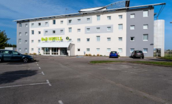 B&B Hotel Calais Terminal Cité Europe 2 étoiles