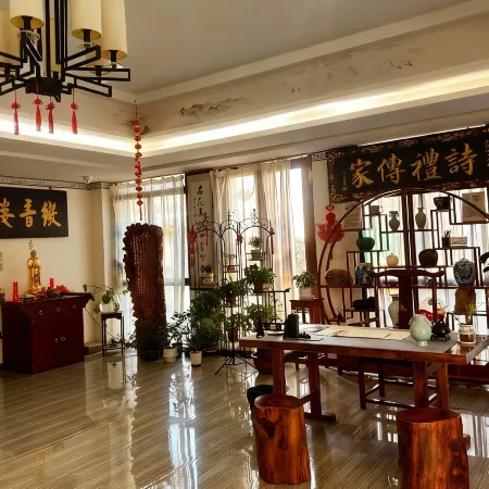 Huiyin  Building  Water  B&B