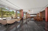 Redwood International Hotel - breakfast
